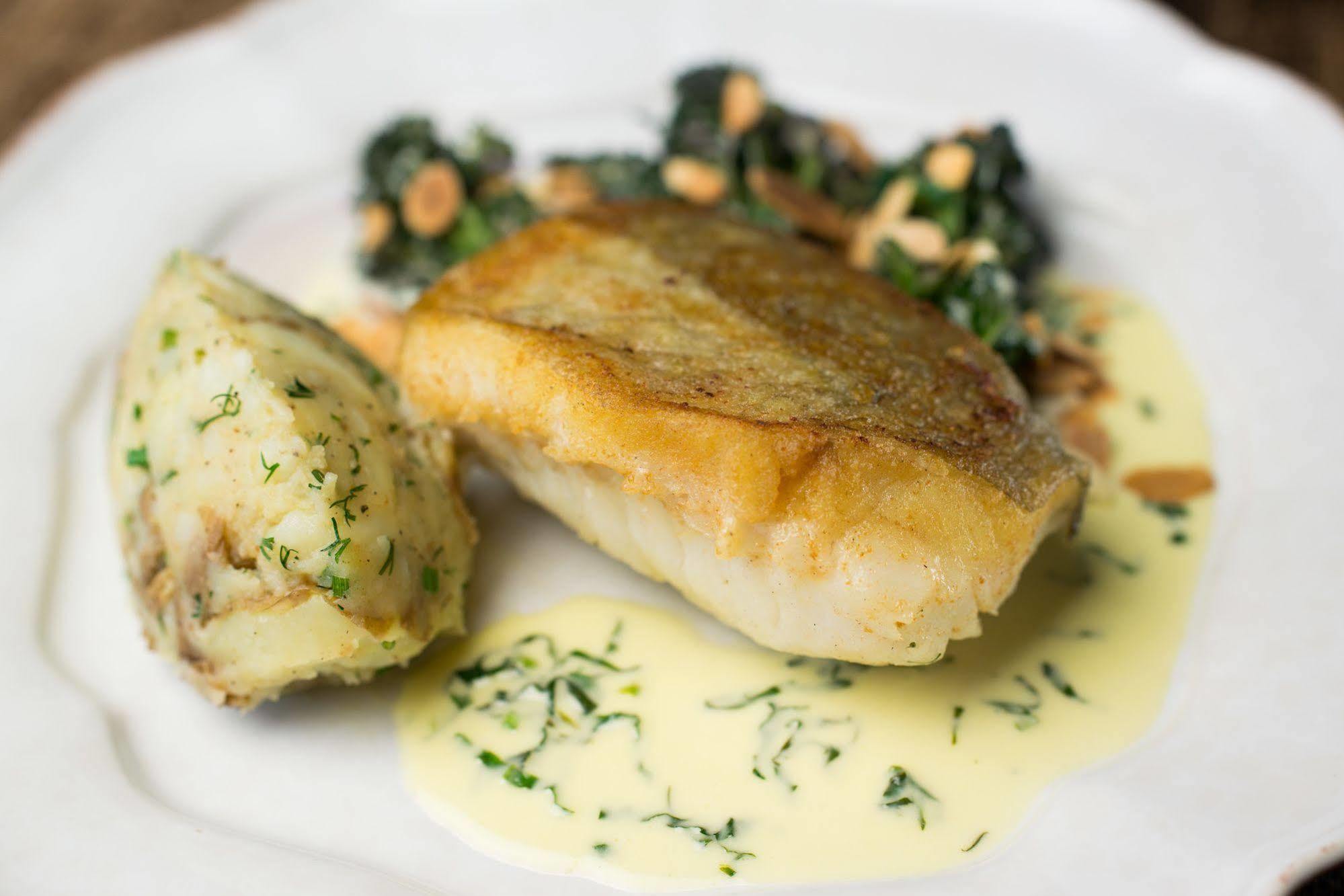 The Assheton Arms 호텔 클리데로 외부 사진